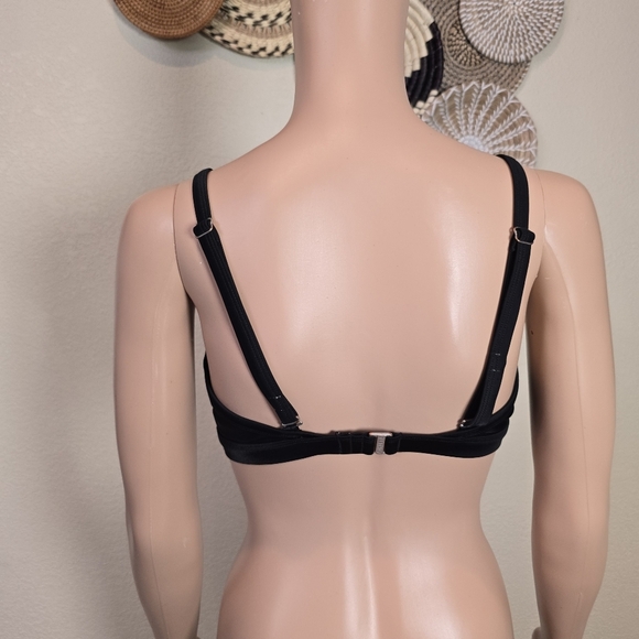 ATHLETA Women's Black Twist Bikini Top 34 D/DD Adjustable EXCELLENT - Picture 5 of 8